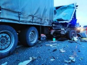 Wypadek autobusu na trasie S8. Apelujemy o ostrożność i bezpieczeństwo