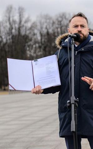 Warszawa: Czy minister Mariusz Błaszczak będzie miał postawione zarzuty?