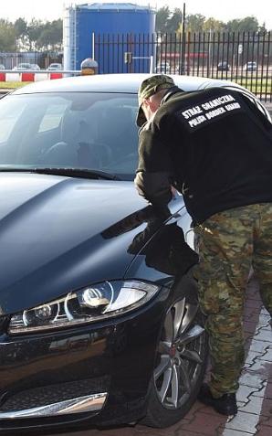 Kradziony jaguar miał zostać wywieziony na Białoruś