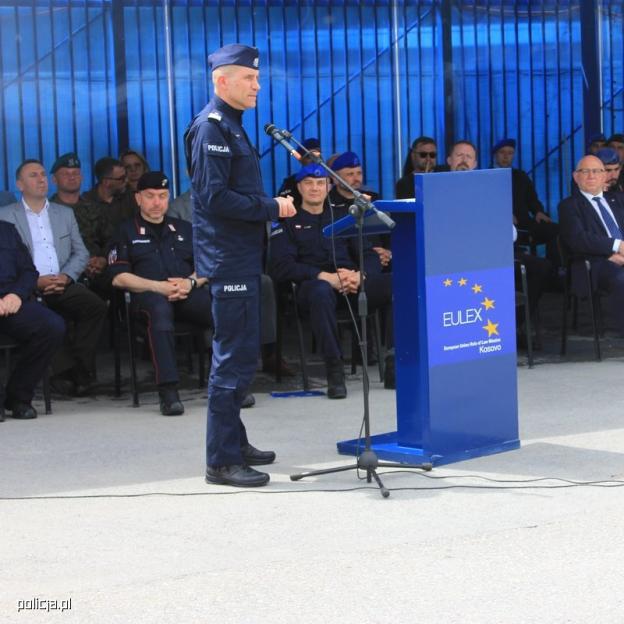 Odznaka dla policjantów biorących udział w misji EULEX w Kosowie